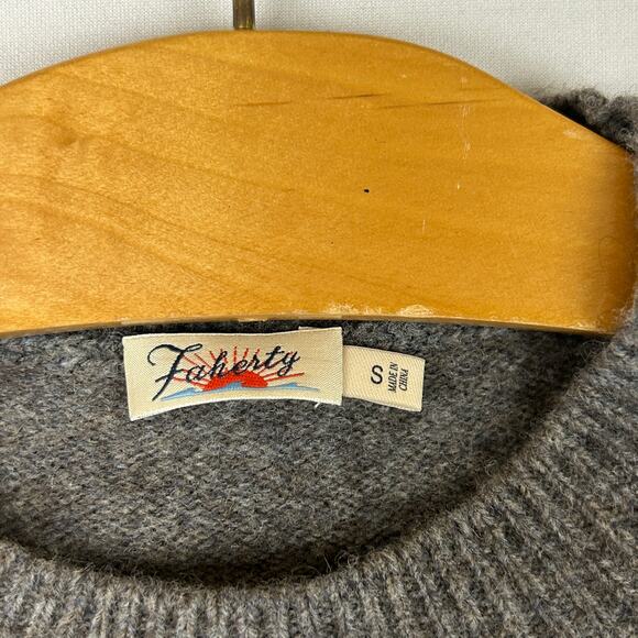 Faherty Collette Tee Yak Merino Wool Gray Sleeveless Sweater Women's Size S - Picture 4 of 10